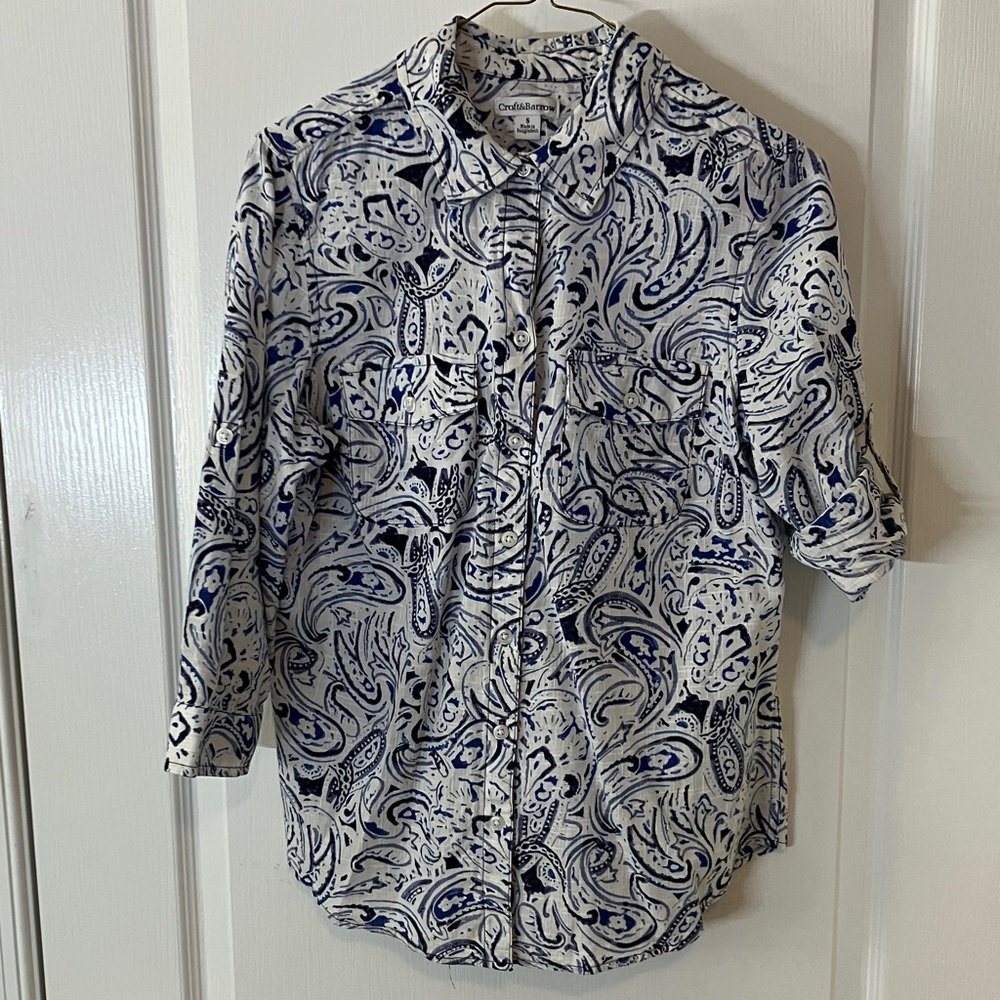 Size small woven cotton gauze 3/4 sleeve blouse